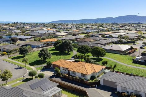 Photo of property in 7 Central Park, Paraparaumu Beach, Paraparaumu, 5032