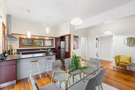 Photo of property in 259 Carrington Street, Vogeltown, New Plymouth, 4310