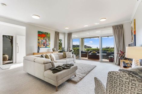 Photo of property in 6 Sunshine Terrace, Orewa, 0931