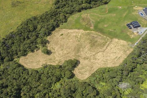 Photo of property in 121 West Road, Kaukapakapa, 0873