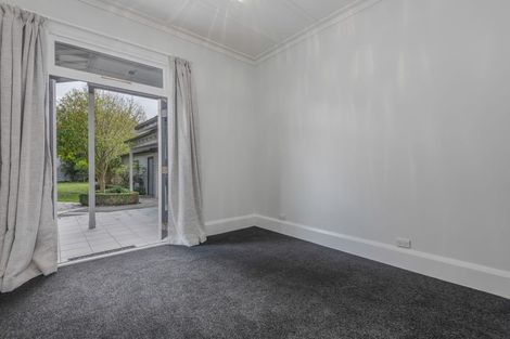 Photo of property in 469 College Street, Hokowhitu, Palmerston North, 4410