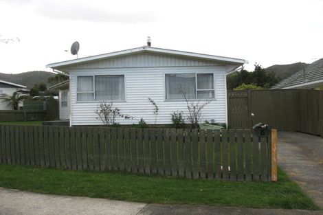 Photo of property in 8 Bexley Grove, Wainuiomata, Lower Hutt, 5014