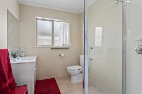 Photo of property in 3 Reeves Road, Rangiora, 7400