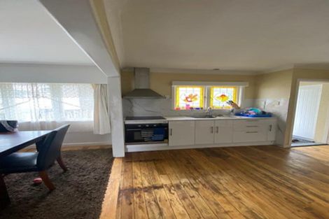 Photo of property in 27 Ambler Avenue, Glen Eden, Auckland, 0602