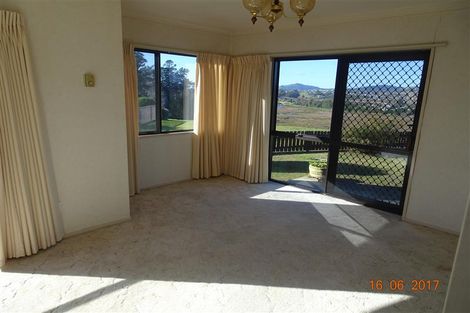 Photo of property in 4b Begonia Way, Greerton, Tauranga, 3112