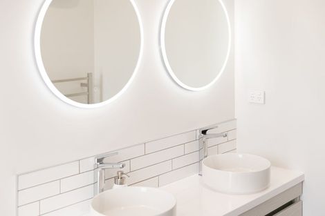 Photo of property in 52 Baxendale Drive, Matipo Heights, Rotorua, 3015