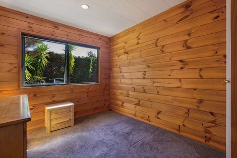 Photo of property in 33 Cable Bay Block Road, Cable Bay, 0420