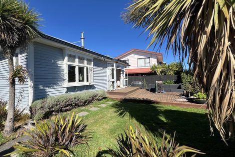 Photo of property in 8 Penrith Avenue, Somerfield, Christchurch, 8024