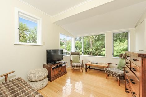 Photo of property in 8 Autumn Avenue, Glen Eden, Auckland, 0602