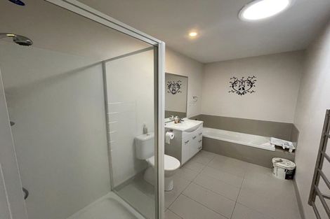 Photo of property in 54 Popokatea Drive, Takanini, 2112