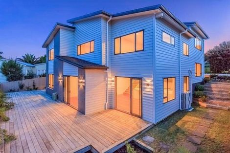 Photo of property in 250a Albany Highway, Schnapper Rock, Auckland, 0632