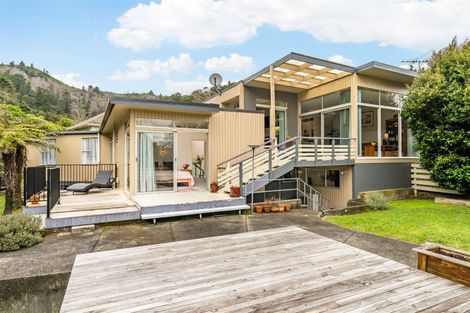 Photo of property in 81 Kamahi Street, Stokes Valley, Lower Hutt, 5019