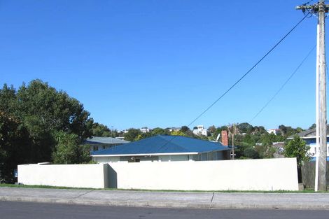 Photo of property in 3 Orne Street, Torbay, Auckland, 0630