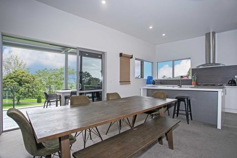 Photo of property in 1 Oceana Drive, Welcome Bay, Tauranga, 3175