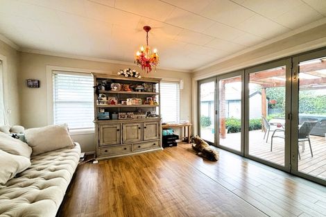 Photo of property in 146 Wairakei Road, Bryndwr, Christchurch, 8053