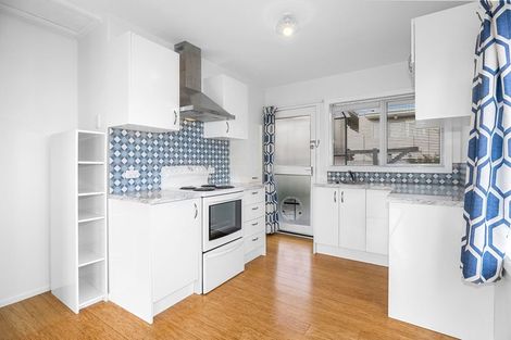 Photo of property in 4/9 Division Street, Riccarton, Christchurch, 8041