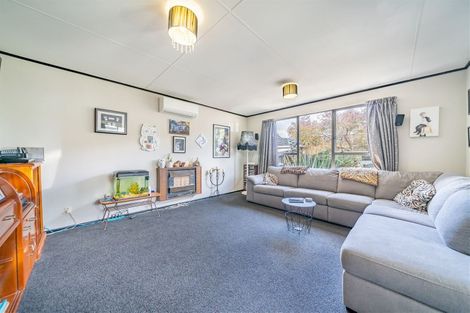 Photo of property in 5b Beryl Grove, Birchville, Upper Hutt, 5018