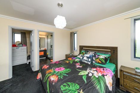 Photo of property in 339 Stoney Creek Road, Kelvin Grove, Palmerston North, 4470