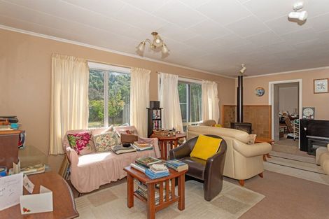 Photo of property in 7 Forster Street, Tolaga Bay, 4077
