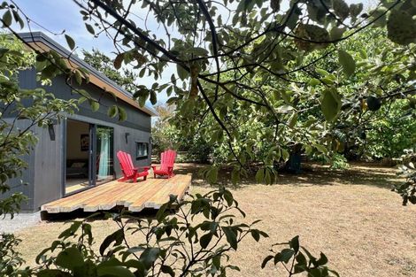 Photo of property in 1 Waka Lane, Martinborough, 5711