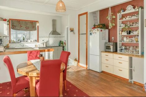 Photo of property in 2 Curtis Street, Hector, 7822