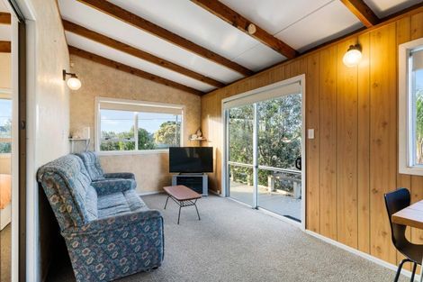 Photo of property in 316 Linton Crescent, Whangamata, 3620