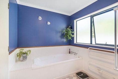 Photo of property in 86 Meadowstone Drive, Wanaka, 9305