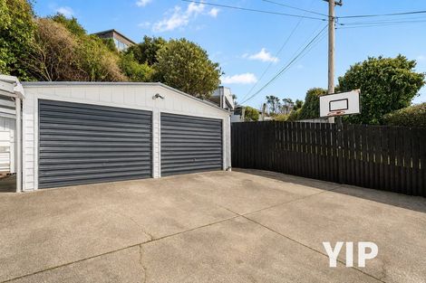 Photo of property in 3 Jonathan Way, Paparangi, Wellington, 6037