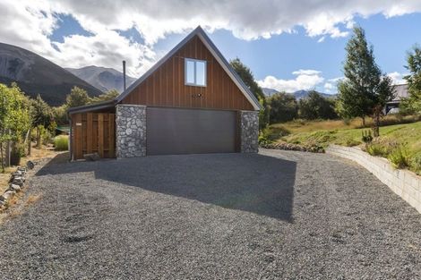 Photo of property in 12c Cheeseman Terrace, Castle Hill, Springfield, 7580