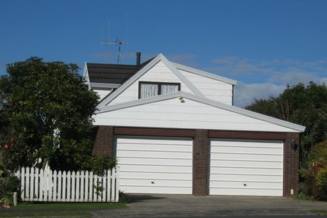 Photo of property in 15 Vincent Place, Dinsdale, Hamilton, 3204