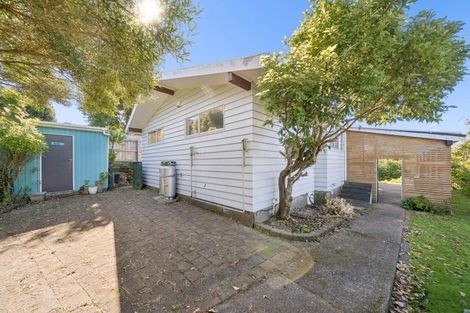 Photo of property in 120 Kahu Road, Paremata, Porirua, 5024