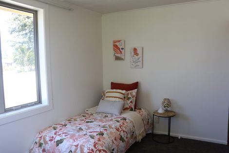 Photo of property in 66 Adamson Crescent, Glengarry, Invercargill, 9810