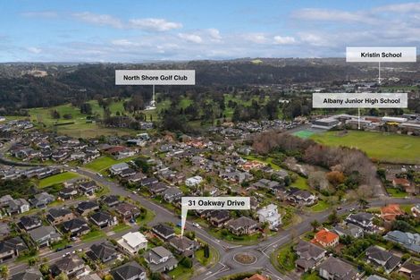 Photo of property in 31 Oakway Drive, Schnapper Rock, Auckland, 0632
