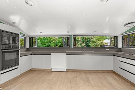 Photo of property in 9 Dunorling Street, Alexandra, 9320