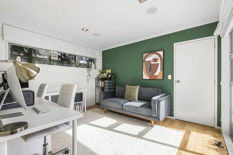 Photo of property in 6 Regent Street, Devonport, Auckland, 0624