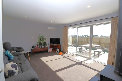 Photo of property in 75 Station Street, Leeston, 7632