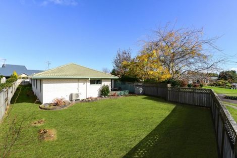 Photo of property in 1 Castlewold Place, Huntington, Hamilton, 3210