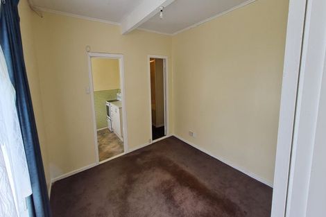 Photo of property in 96 Nairn Street, Mount Cook, Wellington, 6011