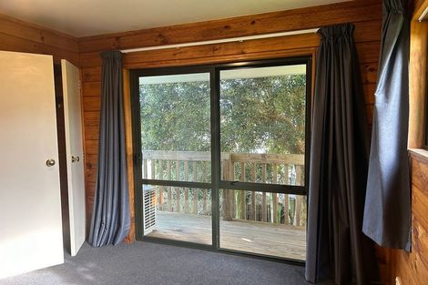 Photo of property in 14 Yeoman Place, Howick, Auckland, 2014