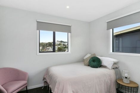 Photo of property in 15 Hindmarsh Street, Johnsonville, Wellington, 6037