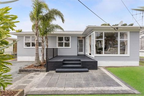 Photo of property in 253 Rangatira Road, Beach Haven, Auckland, 0626