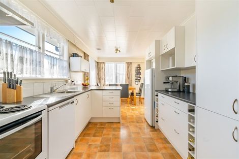 Photo of property in 19 Mcleod Street, Elderslea, Upper Hutt, 5018