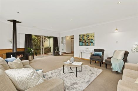 Photo of property in 205 Miromiro Road, Normandale, Lower Hutt, 5010