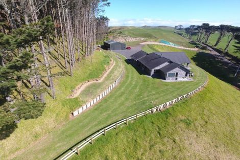 Photo of property in 63 Aldred Road, Karioitahi, Waiuku, 2683