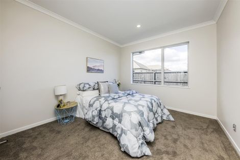 Photo of property in 18 Paso Fino Crescent, Karaka, Papakura, 2113