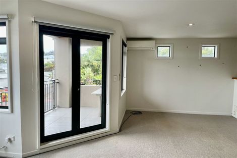 Photo of property in 2a/4 Fleet Street, Devonport, Auckland, 0624