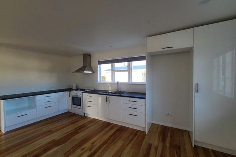 Photo of property in 3 Reeve Street, Levin, 5510