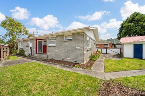 Photo of property in 12 Snell Grove, Clouston Park, Upper Hutt, 5018