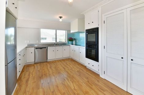 Photo of property in 8 Sunrise Boulevard, Snells Beach, 0920