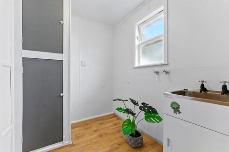 Photo of property in 12 Denbigh Place, Awapuni, Palmerston North, 4412